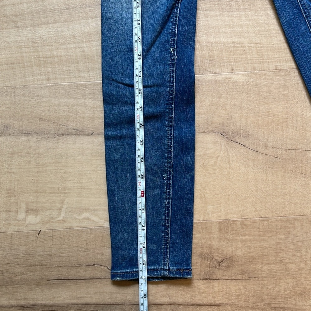 Express Jeans - Picture 4 of 9